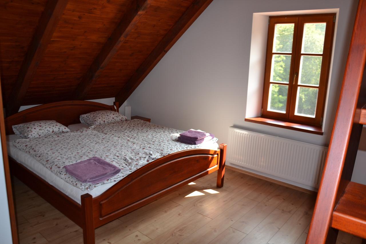 Podskalni Mlyn Hotel Ostopovice Szoba fotó