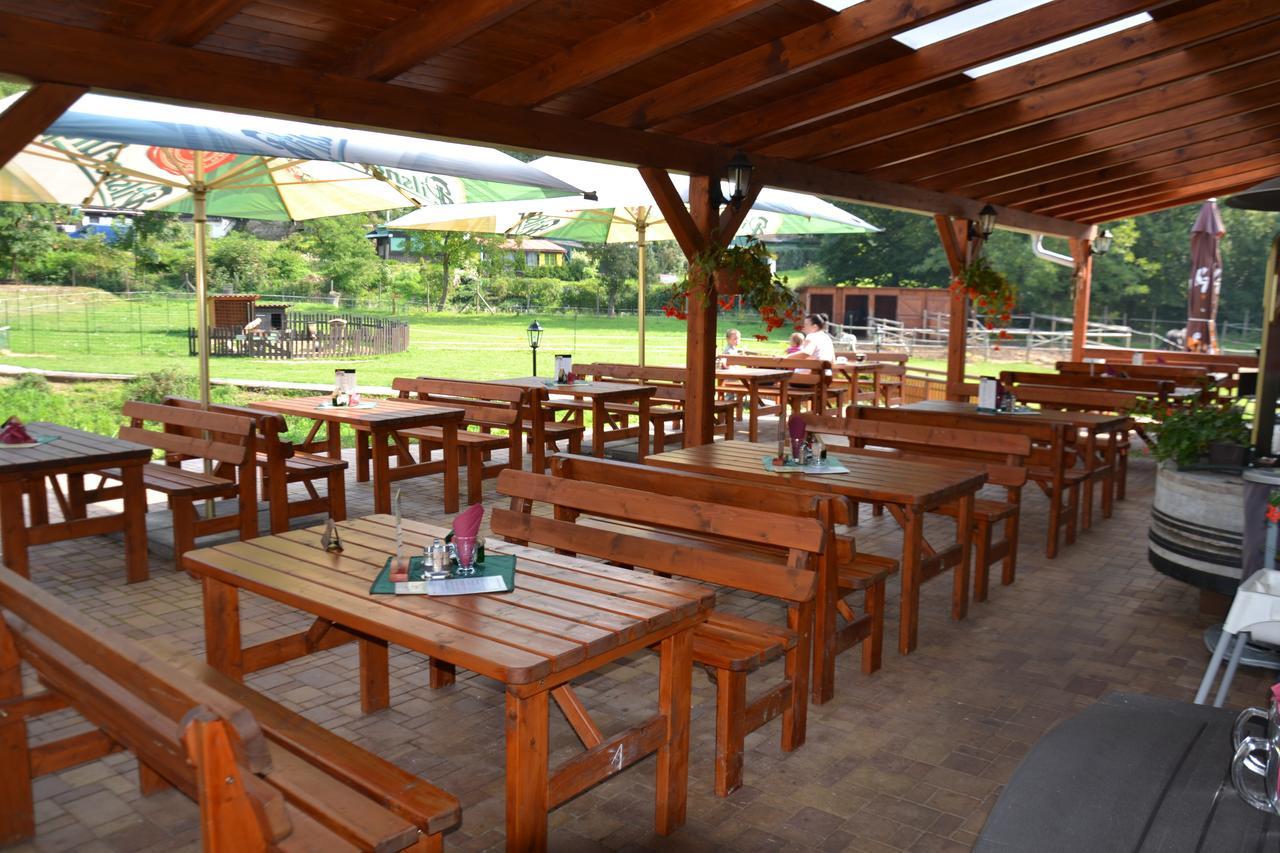 Podskalni Mlyn Hotel Ostopovice Kültér fotó