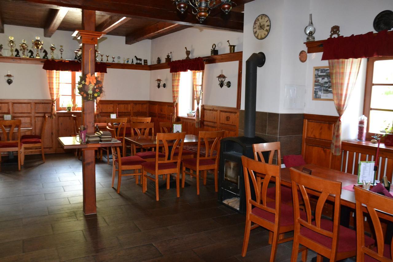 Podskalni Mlyn Hotel Ostopovice Kültér fotó